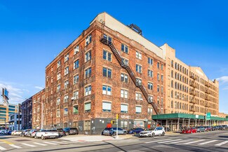 Plus de détails pour 21-10 51st Ave, Long Island City, NY - Bureau à vendre