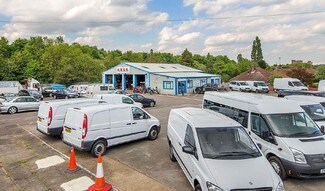 Plus de détails pour 372-374 Harlaxton Rd, Grantham - Local d'activités à louer