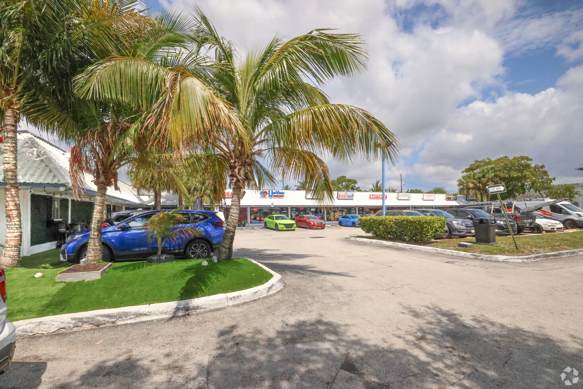 1833-1855 S State Road 7, Plantation, FL à louer Photo principale– Image 1 sur 29
