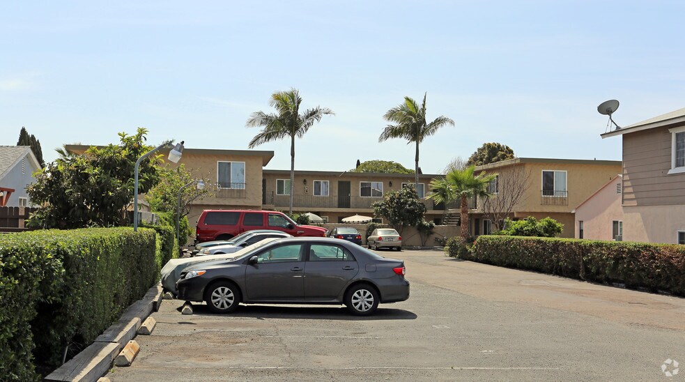 510 Davidson St, Chula Vista, CA à vendre - Photo de l’immeuble – Image 3 sur 13