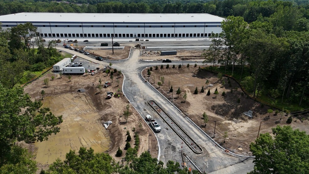 120 Manunka Chunk Road, Belvidere, NJ à louer - Photo de l’immeuble – Image 3 sur 12