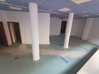 Plus de détails pour Local commercial à vendre