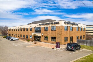 Plus de détails pour 7831 E Bush Lake Rd, Bloomington, MN - Bureau à louer