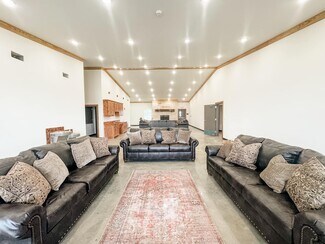 Plus de détails pour 76 Sunset Ln, Oak Ridge, LA - Bureau à louer