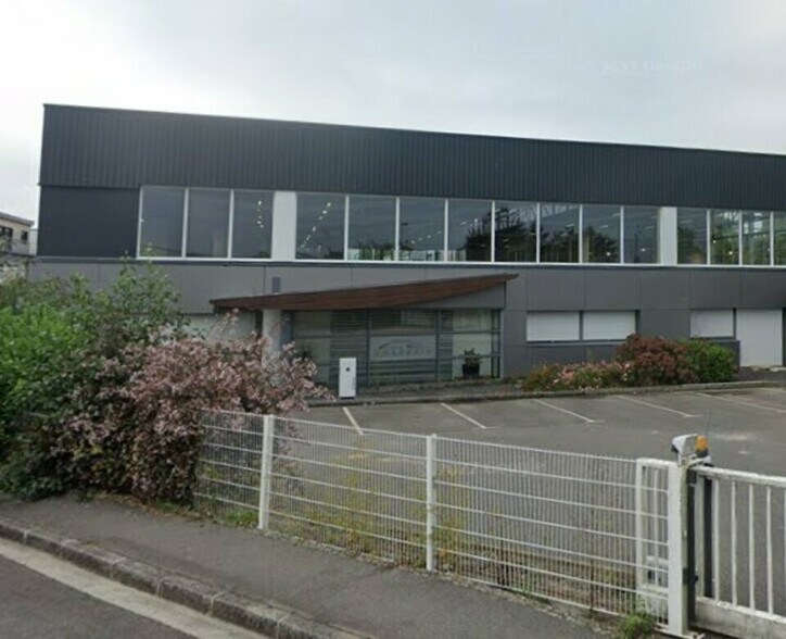 Industriel/Logistique dans Brest à vendre - Photo de l’immeuble – Image 1 sur 12