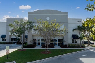 Plus de détails pour 2450 W Sample Rd, Pompano Beach, FL - Local d'activités à louer