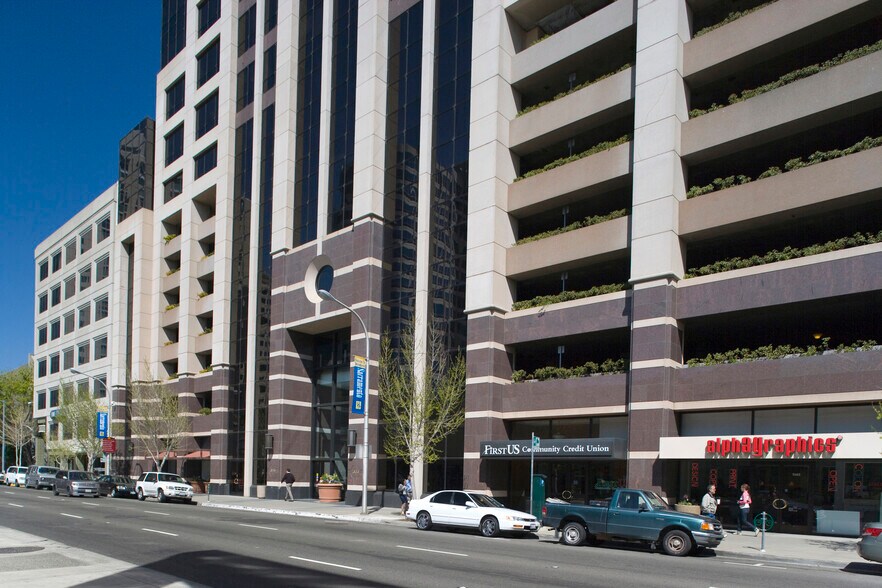 1325 J St, Sacramento, CA à louer - Photo de l’immeuble – Image 2 sur 2