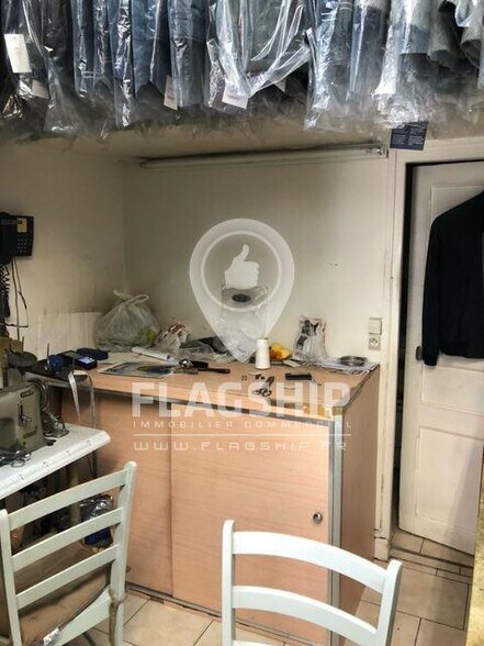 Local commercial dans Paris à louer - Photo intérieure – Image 2 sur 4