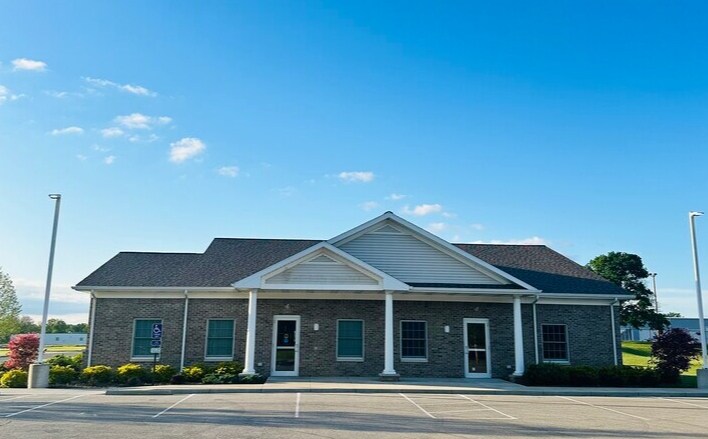 206 W Main St, New London, OH à louer - Photo de l’immeuble – Image 1 sur 20
