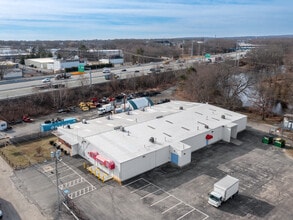 55 Electronics Dr, Warwick, RI - Vue aérienne  vue de carte - Image1