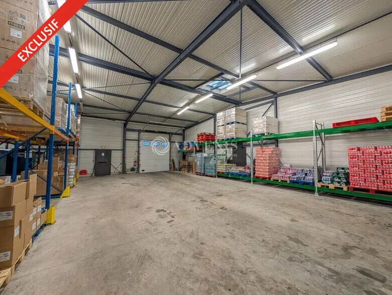 Local d'activités dans Taden à vendre - Photo de l’immeuble – Image 1 sur 10