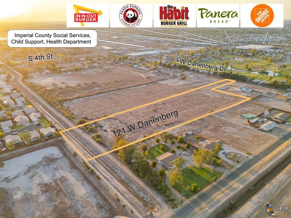 121 Danenberg dr, El Centro, CA à vendre Photo principale– Image 1 sur 8