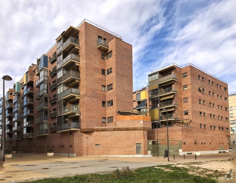 Immeuble residentiel dans Getafe, Madrid à vendre - Photo principale – Image 1 sur 2