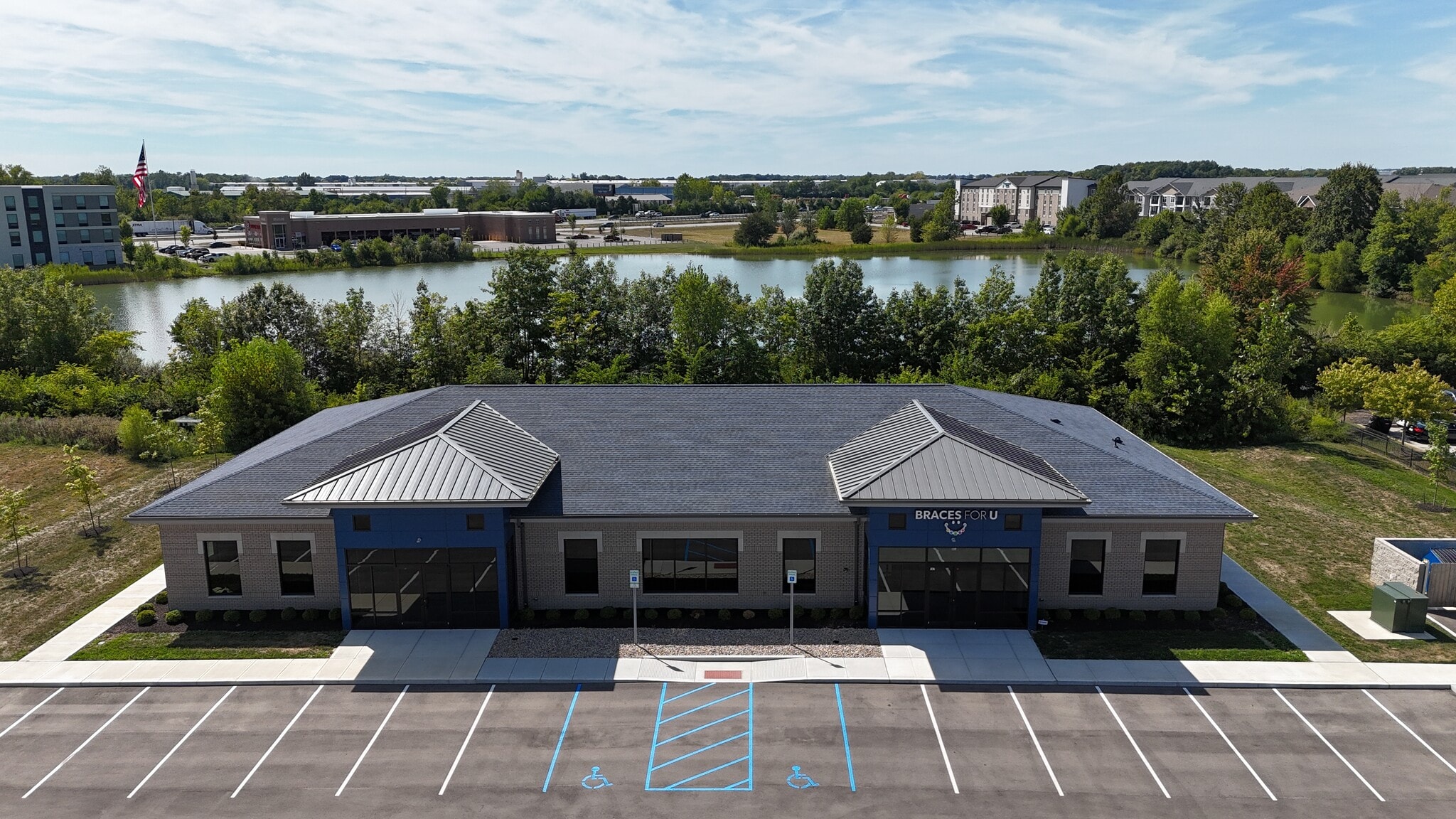 6054 Gateway Dr, Whitestown, IN à louer Photo intérieure– Image 1 sur 1