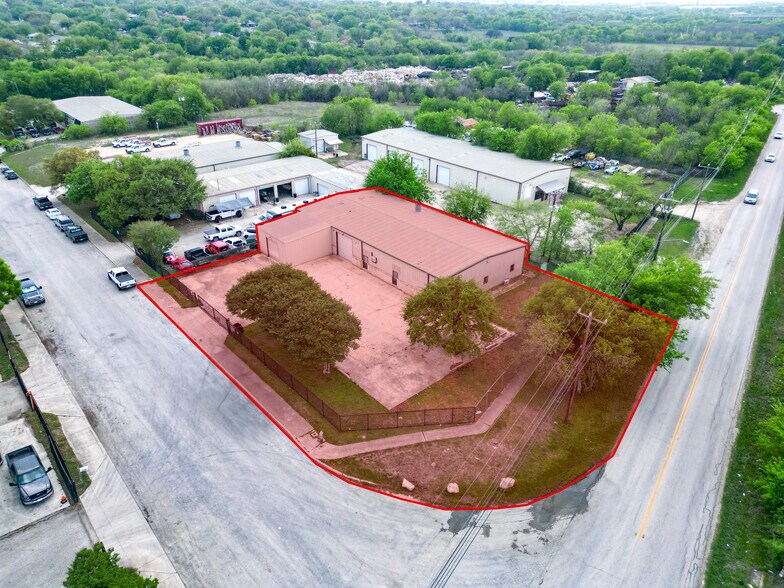 13127 Lookout Way, San Antonio, TX à vendre - Photo de l’immeuble – Image 2 sur 11