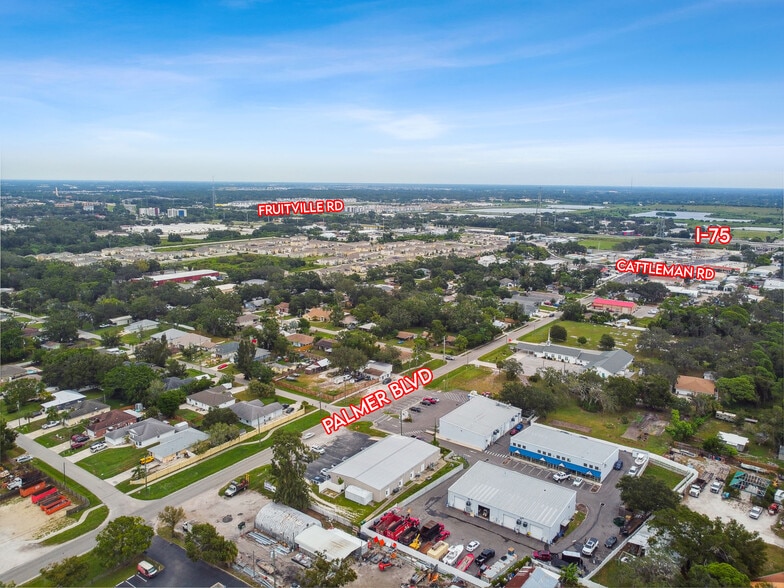 5620 Palmer Blvd, Sarasota, FL à louer - Photo de l’immeuble – Image 2 sur 14