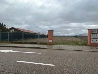 Plus de détails pour Calle de las Médulas, 110, Aldeamayor de San Martín - Terrain à vendre