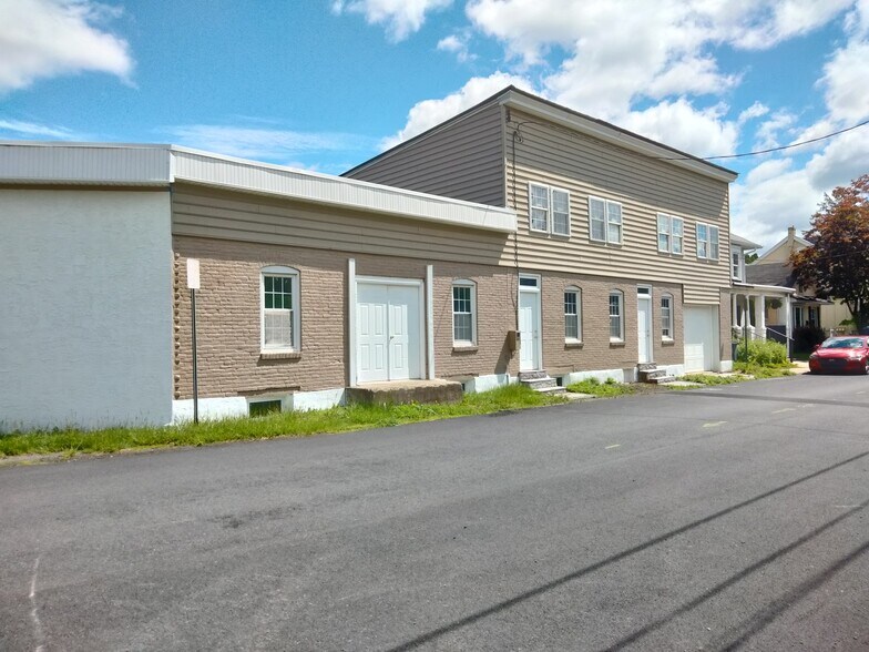 165 W Main St, Pottstown, PA à vendre - Photo de l’immeuble – Image 2 sur 26