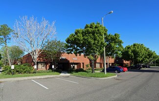 Plus de détails pour 4900 Creekside Dr, Clearwater, FL - Local d'activités à louer