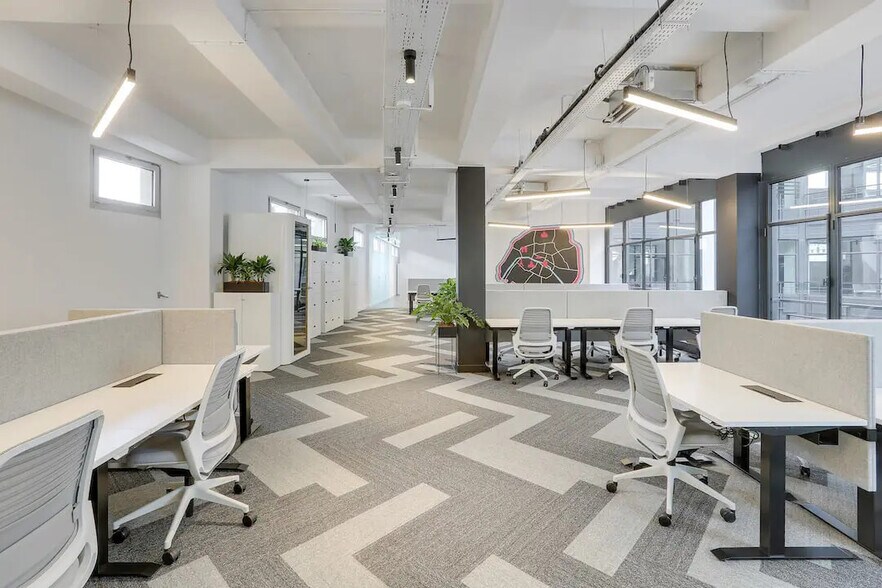 19 Rue Poissonnière, Paris à louer - Photo de l’immeuble – Image 2 sur 10