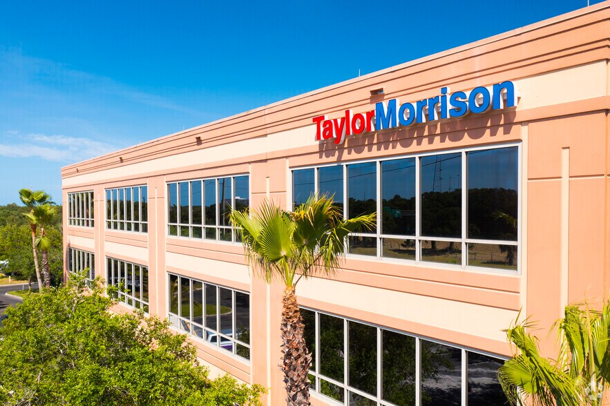 551 N Cattlemen Rd, Sarasota, FL à louer - Photo de l’immeuble – Image 3 sur 7