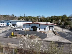 2029 Brookside Ln, Kingsport, TN à louer Photo de l’immeuble– Image 1 sur 55