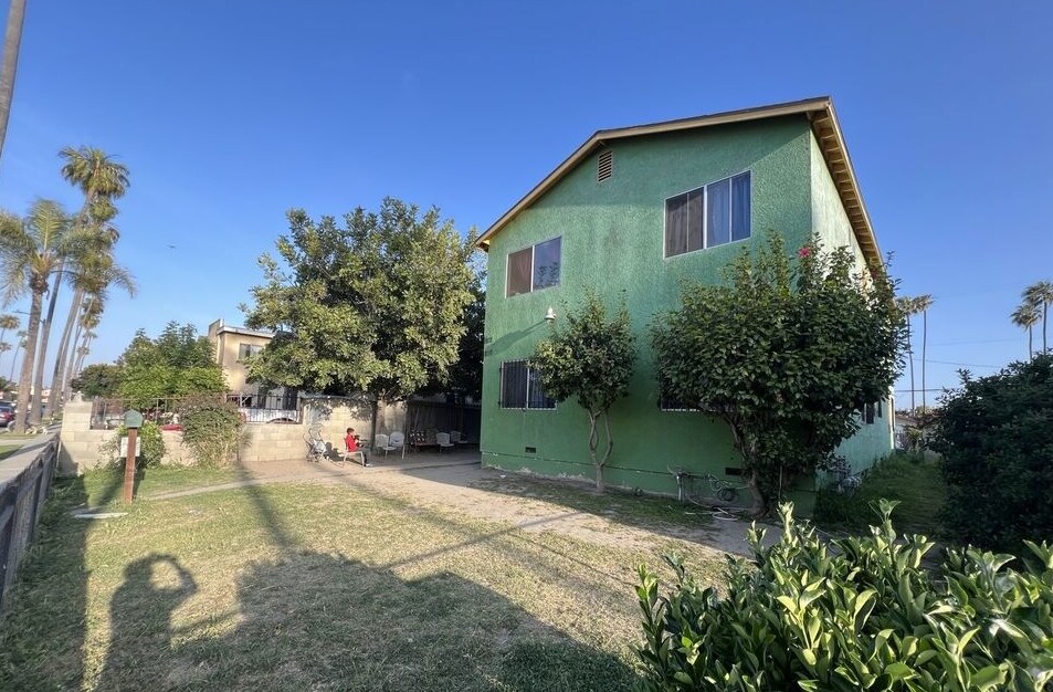 210 W 77th St, Los Angeles, CA à vendre Photo principale– Image 1 sur 2