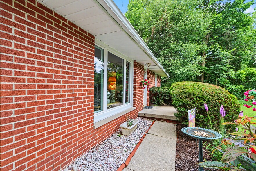 524 State Route 314 N, Ontario, OH à vendre - Photo de l’immeuble – Image 3 sur 35