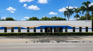 4079 NW 79th Ave, Doral, FL à louer Photo intérieure– Image 1 sur 5