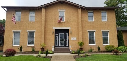 74 N Orange St, Xenia, OH à louer Photo de l’immeuble– Image 2 sur 7