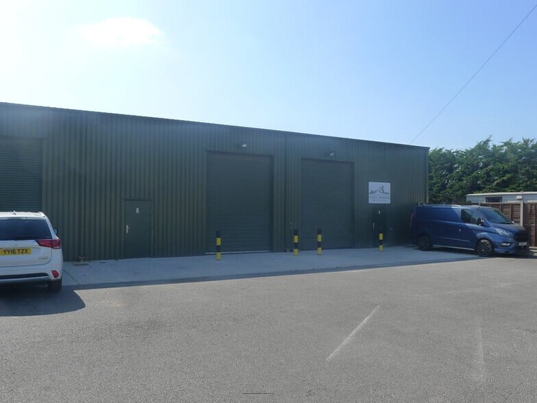 Unit 23 Leaside Industrial Park, Sedge Green, Nazeing à louer - Photo de l’immeuble – Image 3 sur 3
