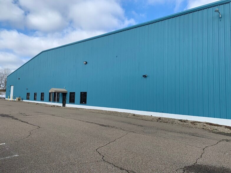 3540 East Pike, Zanesville, OH à vendre - Photo principale – Image 2 sur 24