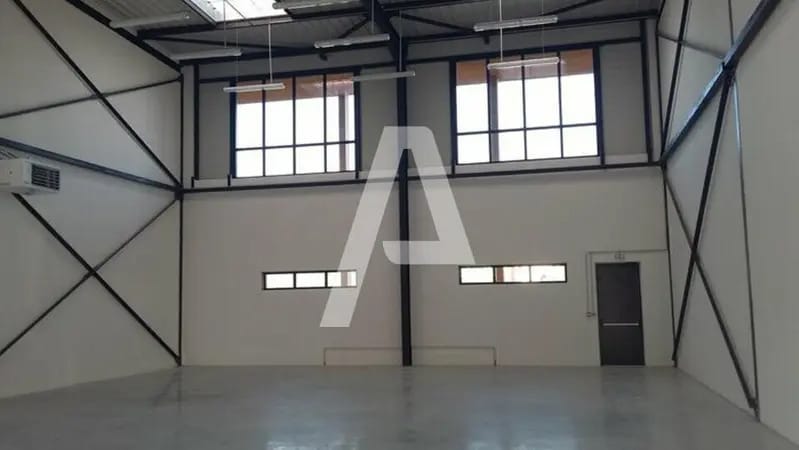 51 Rue Pierre Curie, Plaisir à vendre - Photo intérieure – Image 1 sur 5