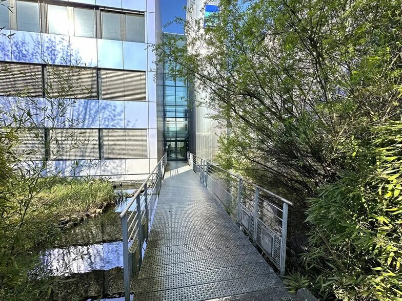 Bureau dans Mundolsheim à louer - Photo de l’immeuble – Image 1 sur 10