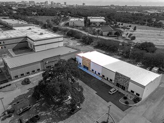Plus de détails pour 4926 Golden Quail, San Antonio, TX - Local commercial à vendre