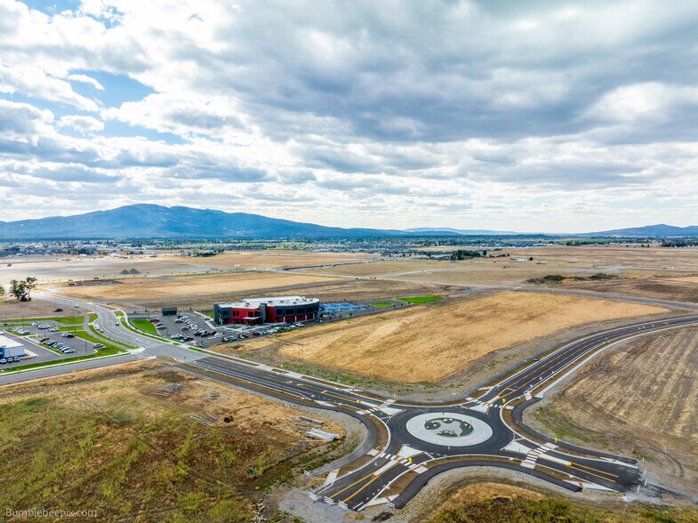 W Prairie Ave, Post Falls, ID à vendre - Photo de l’immeuble – Image 3 sur 4