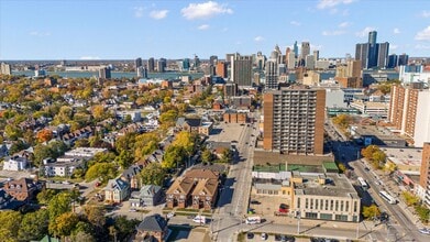 711 Pelissier St, Windsor, ON à louer Photo intérieure– Image 2 sur 9