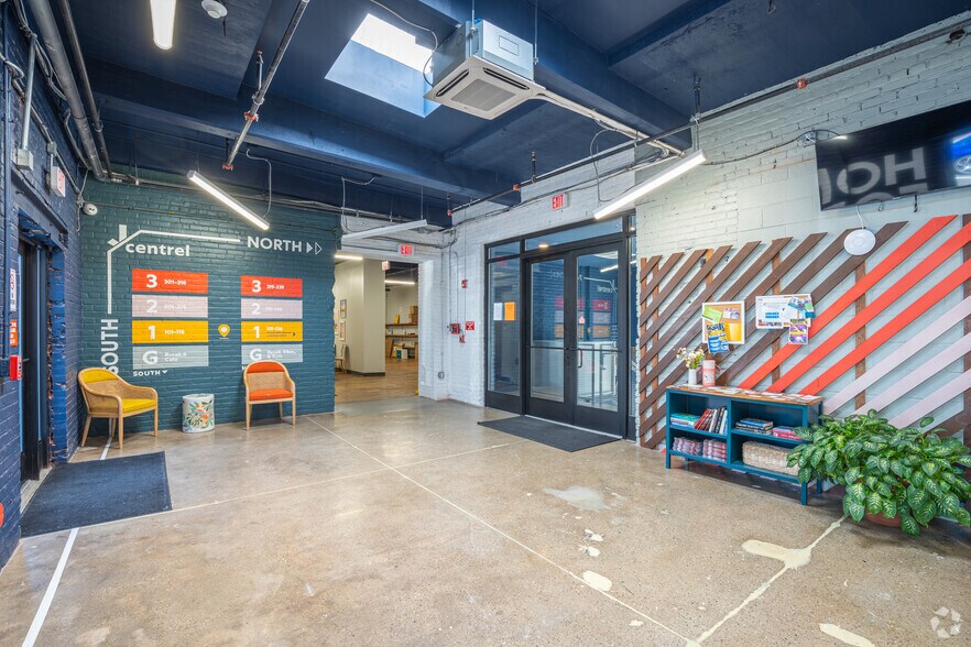 3400 J St, Philadelphia, PA à louer - Hall d’entrée – Image 3 sur 4