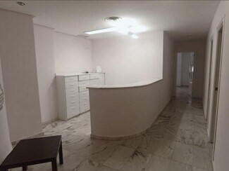 Plus de détails pour Bureau à vendre