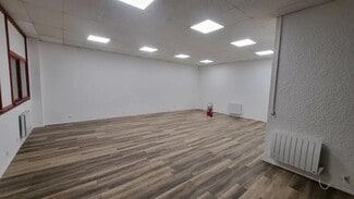 Plus de détails pour 22 Bis Rue Des Malines, Lisses - Local d'activités à louer