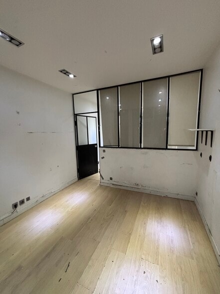 3 Avenue Parmentier, Paris à louer - Photo de l’immeuble – Image 3 sur 11