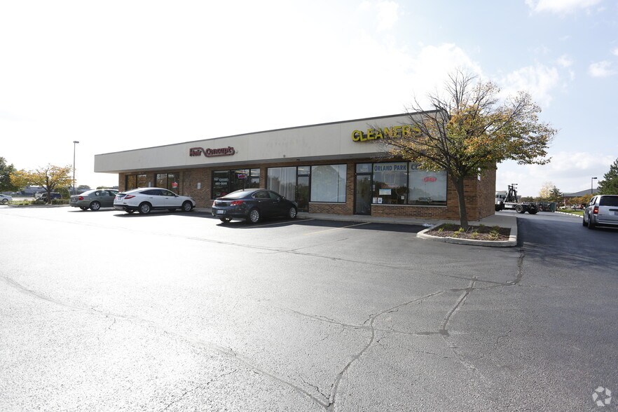 9400-9432 143rd St, Orland Park, IL à louer - Photo de l’immeuble – Image 3 sur 4