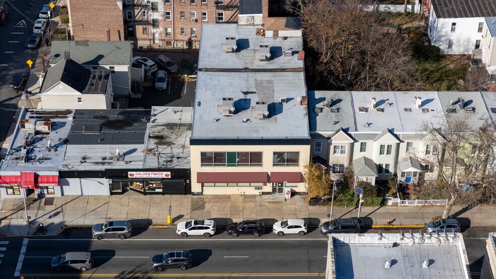 2535 John F Kennedy Blvd, Jersey City, NJ à vendre - Photo de l’immeuble – Image 2 sur 38