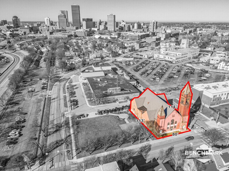 159 Alexander St, Rochester, NY à vendre - Photo de l’immeuble – Image 3 sur 24