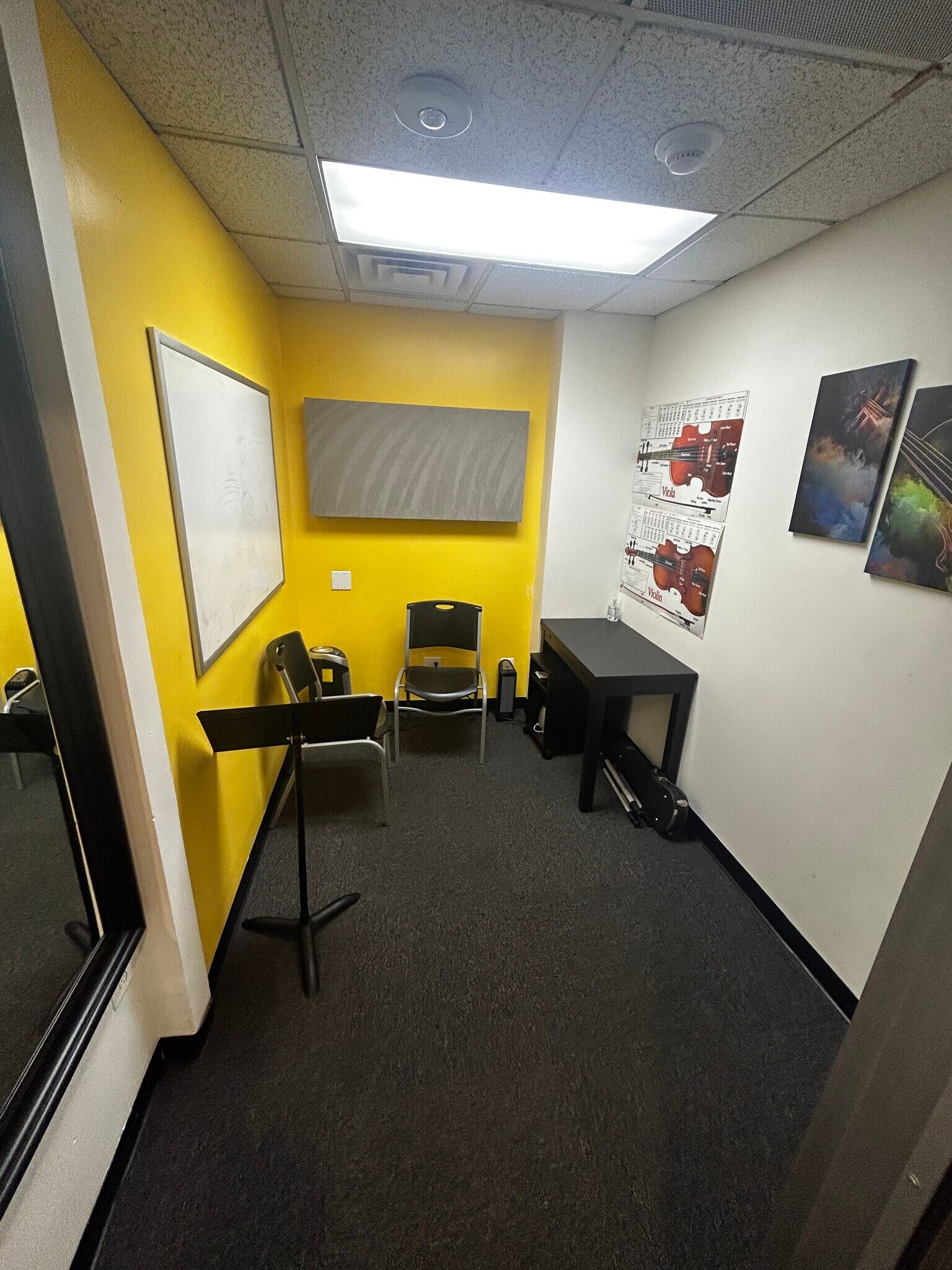 465 Herndon Pky, Herndon, VA à vendre Photo intérieure– Image 1 sur 10