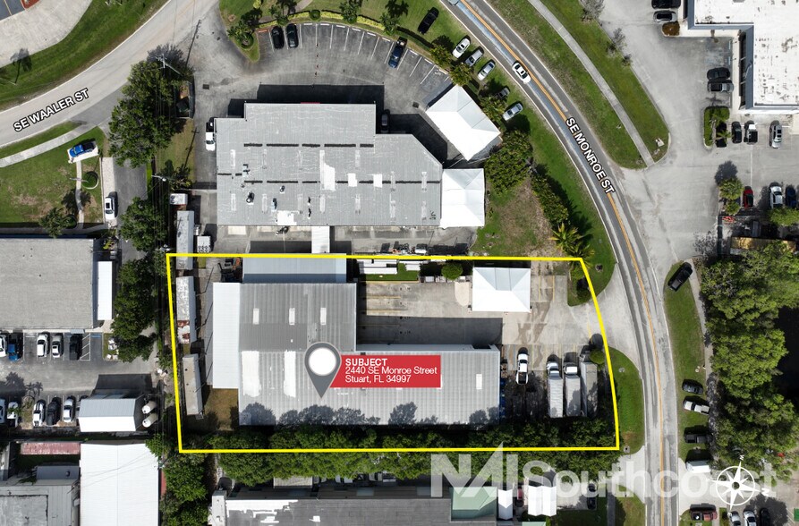 2440 Monroe St, Stuart, FL à louer - Photo de l’immeuble – Image 2 sur 8