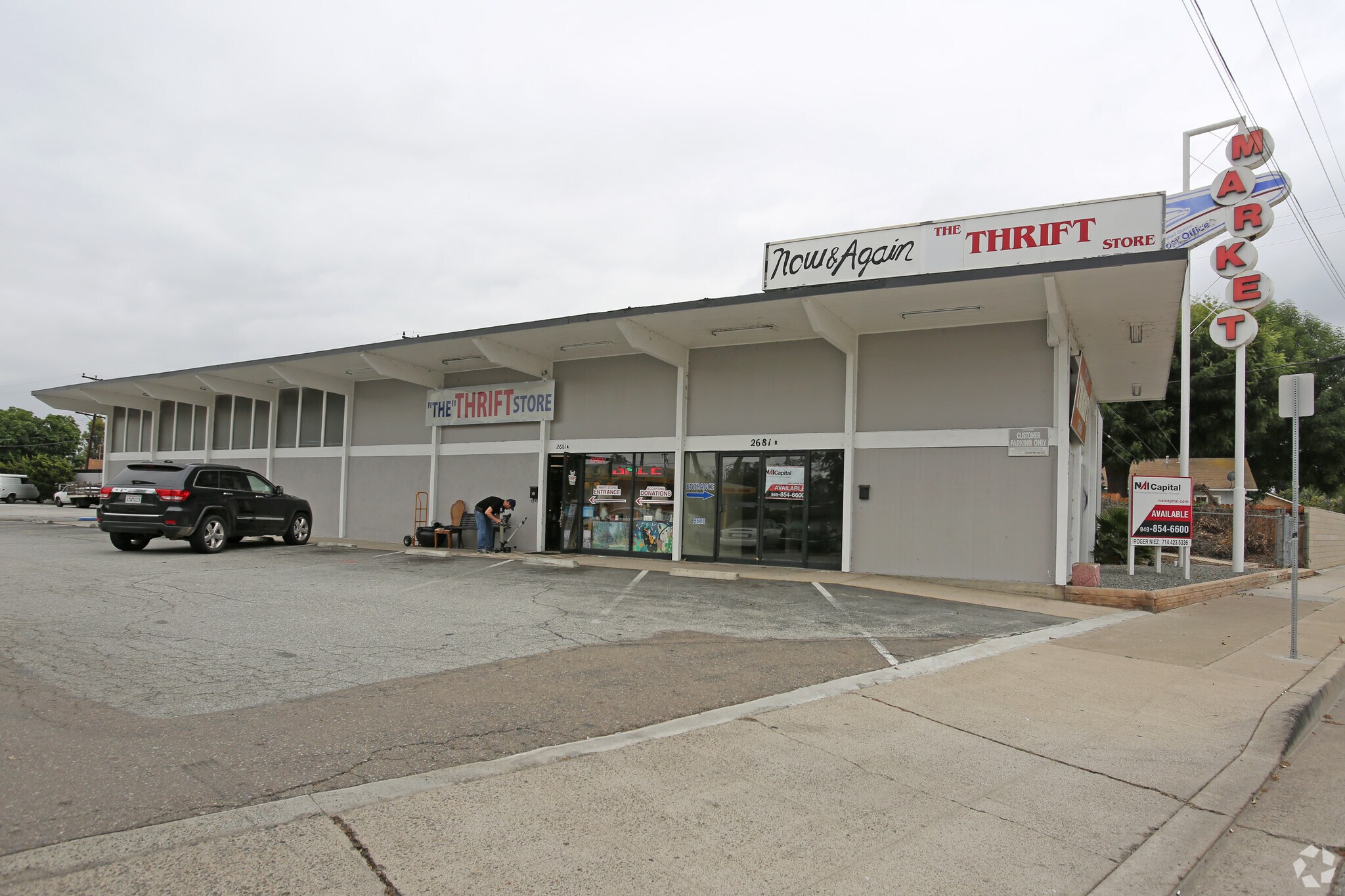 2681-2701 N Orange Olive Rd, Orange, CA à louer Photo principale– Image 1 sur 10