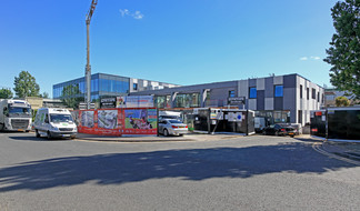 Plus de détails pour 5 McNicol Dr, Londres - Local d'activités à louer