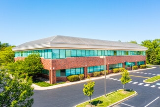 Plus de détails pour 800 Enterprise Dr, Horsham Township, PA - Bureau à vendre