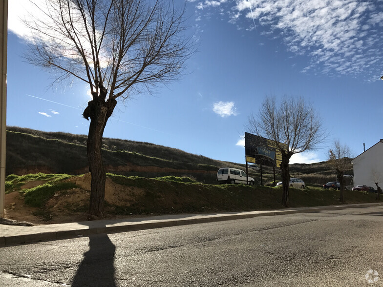 Carretera Villar del Olmo, 18, Campo Real, Madrid à vendre - Photo de l’immeuble – Image 2 sur 2